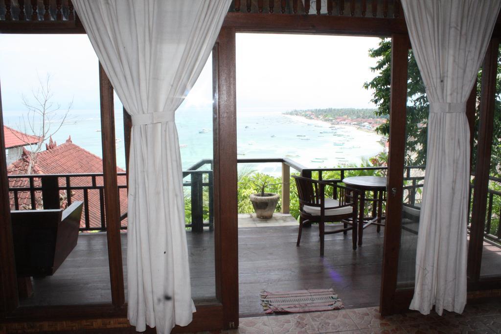 Oka 7 Bungalow Nusa Lembongan  Bagian luar foto