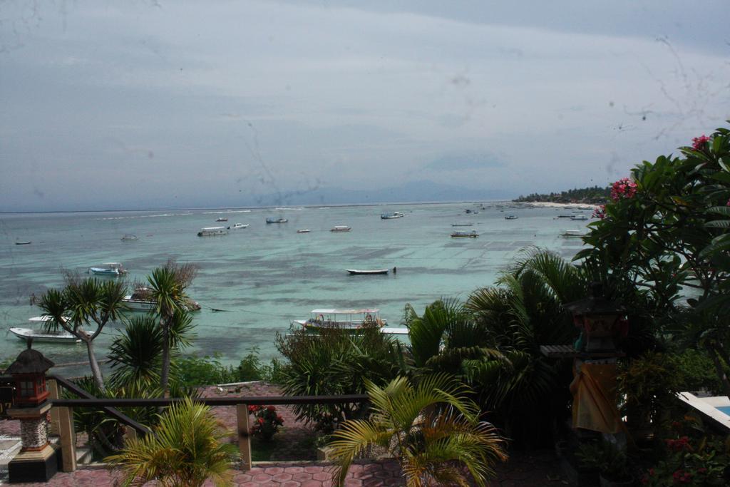 Oka 7 Bungalow Nusa Lembongan  Bagian luar foto